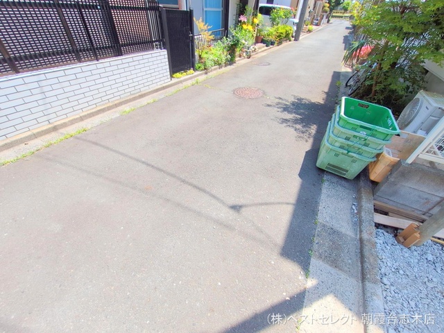 埼玉県朝霞市宮戸2丁目の新築戸建て基礎写真 2025年6月5日撮影