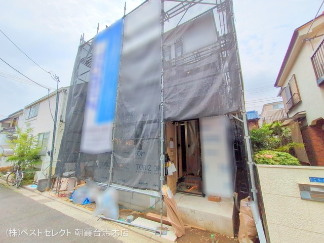 埼玉県朝霞市宮戸2丁目の新築戸建てシート写真 2025年7月6日撮影