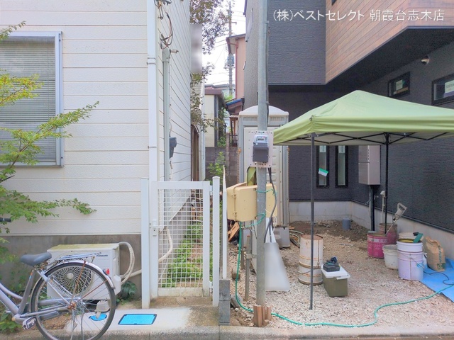 埼玉県朝霞市宮戸2丁目の新築戸建て外構写真 2025年8月21日撮影