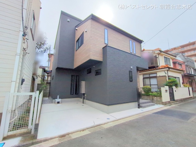 埼玉県朝霞市宮戸2丁目の新築戸建て完成写真 2025年10月2日撮影