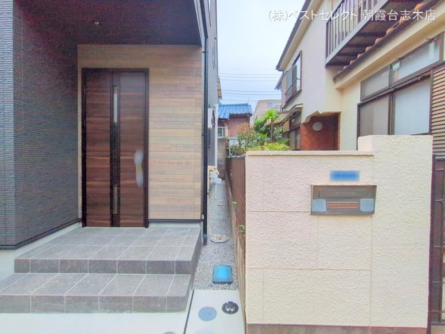 埼玉県朝霞市宮戸2丁目の新築戸建て完成写真 2025年10月2日撮影