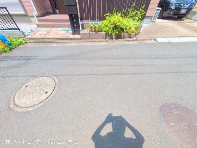 埼玉県朝霞市幸町１丁目の中古戸建て完成写真 2025年7月1日撮影