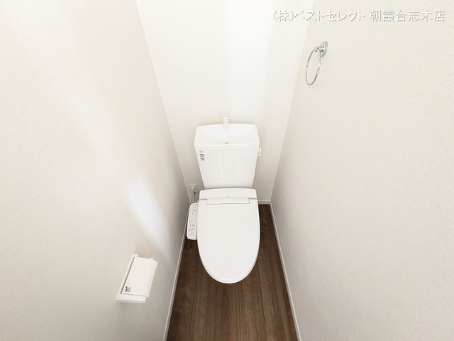 埼玉県新座市西堀２丁目の新築戸建てトイレ写真 2025年9月17日撮影