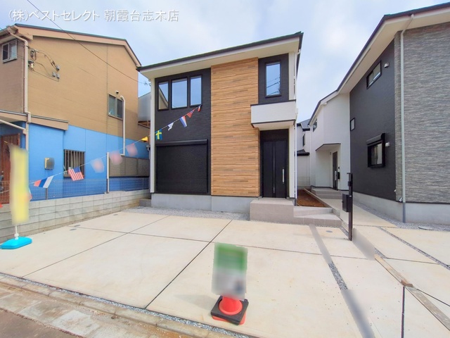 埼玉県新座市西堀２丁目-新築戸建ての完成写真