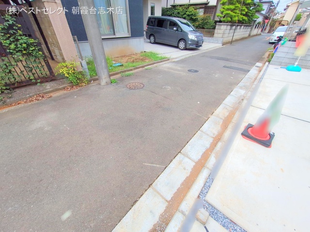 埼玉県新座市西堀２丁目の新築戸建て完成写真 2025年8月6日撮影