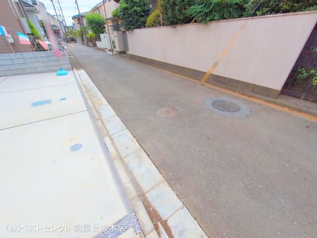 埼玉県新座市西堀２丁目の新築戸建て完成写真 2025年8月6日撮影