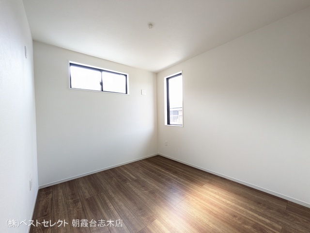 埼玉県新座市西堀２丁目の新築戸建て居室サブ写真 2025年9月17日撮影