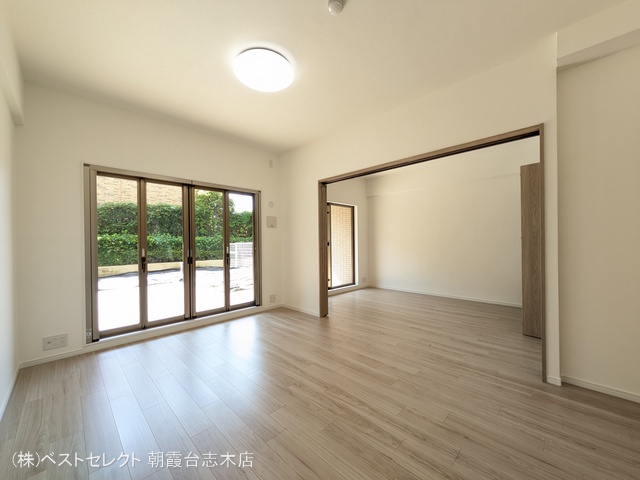 埼玉県朝霞市三原1丁目のマンション『ベルポート朝霞台参番館』リビング写真 2025年9月16日撮影