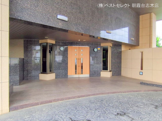 埼玉県朝霞市三原1丁目のマンション『ベルポート朝霞台参番館』外観写真 2025年9月3日撮影
