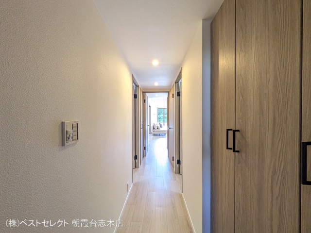 埼玉県朝霞市三原1丁目のマンション『ベルポート朝霞台参番館』玄関写真 2025年9月16日撮影