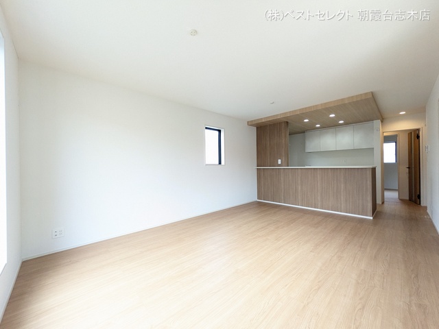 埼玉県志木市柏町3丁目の新築戸建て内装写真 2025年10月2日撮影