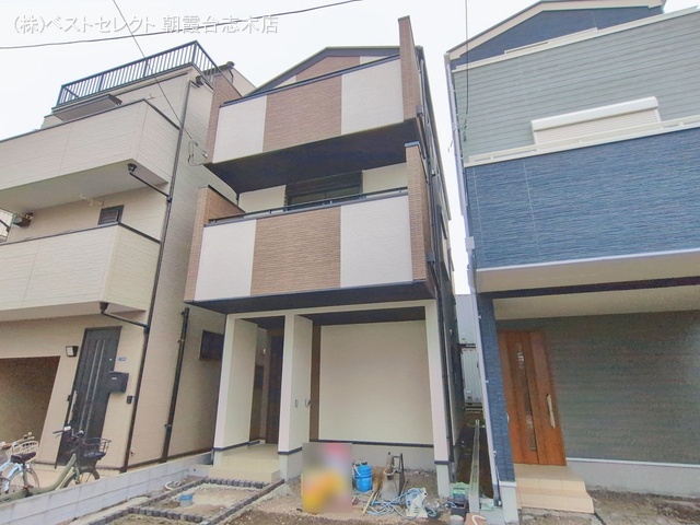 埼玉県和光市諏訪の新築戸建て外構写真 2026年2月16日撮影