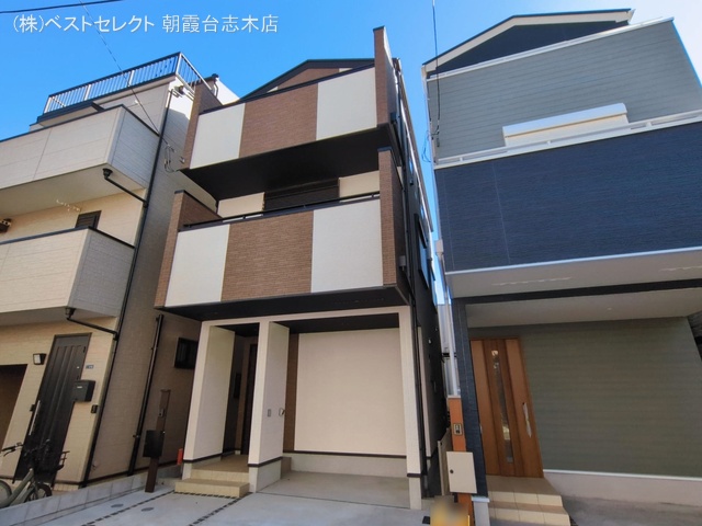 埼玉県和光市諏訪の新築戸建て完成写真 2026年3月4日撮影