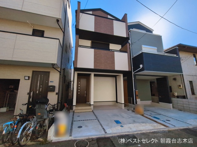 埼玉県和光市諏訪の新築戸建て完成写真 2026年3月4日撮影