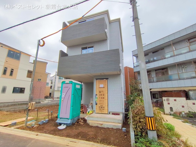 埼玉県志木市本町３丁目の新築戸建て外構写真 2025年10月14日撮影