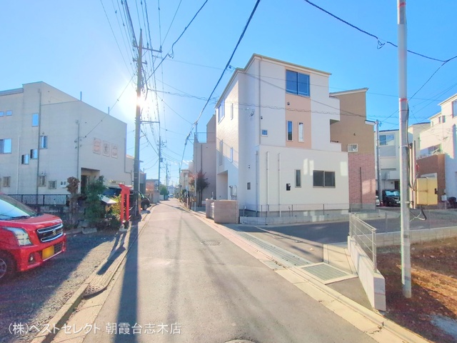 埼玉県志木市本町３丁目の新築戸建て完成写真 2025年12月7日撮影