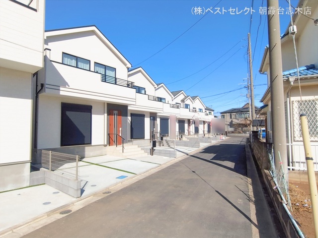 埼玉県新座市石神4丁目の新築戸建て完成写真 2026年2月18日撮影