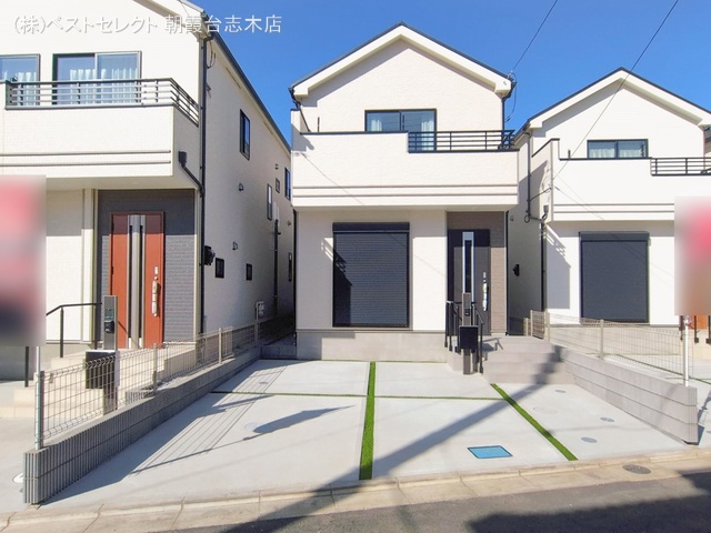 埼玉県新座市石神４丁目の新築戸建て完成写真 2026年2月18日撮影