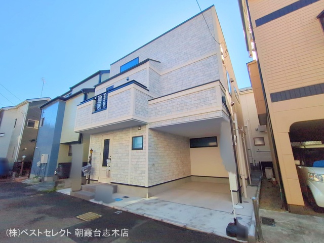 埼玉県新座市池田５丁目の新築戸建て完成写真 2025年11月9日撮影