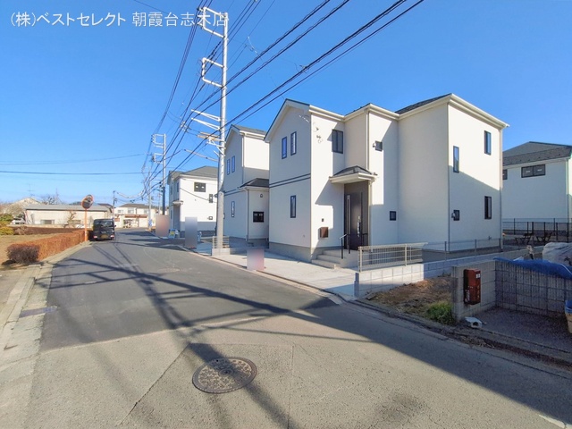 埼玉県新座市石神４丁目の新築戸建て完成写真 2026年2月18日撮影