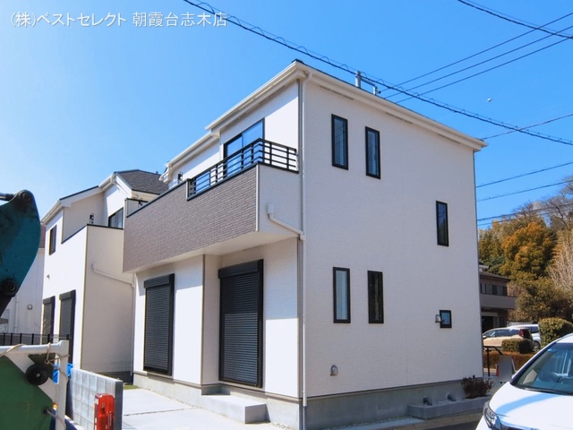埼玉県新座市石神４丁目の新築戸建て外構写真 2026年3月16日撮影