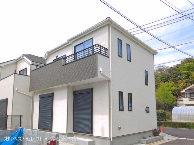 埼玉県新座市石神４丁目の新築戸建て完成写真 2026年4月12日撮影