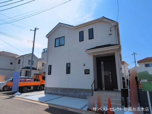 埼玉県新座市石神４丁目の新築戸建て外構写真 2026年3月16日撮影