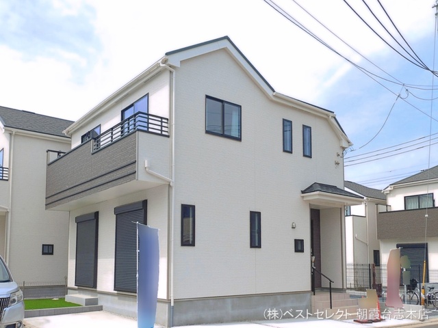 埼玉県新座市石神４丁目の新築戸建て完成写真 2026年4月12日撮影