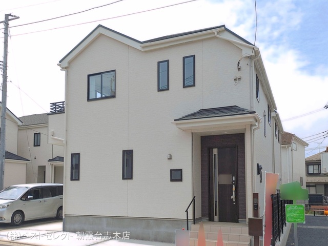 埼玉県新座市石神４丁目の新築戸建て完成写真 2026年4月12日撮影