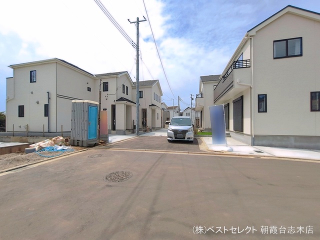 埼玉県新座市石神４丁目の新築戸建て完成写真 2026年4月12日撮影