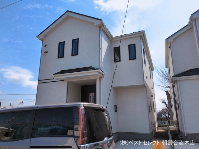 埼玉県新座市石神４丁目の新築戸建て外構写真 2026年3月16日撮影