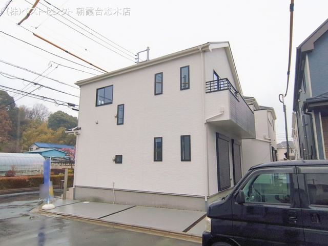 埼玉県新座市石神４丁目の新築戸建て外構写真 2026年2月24日撮影