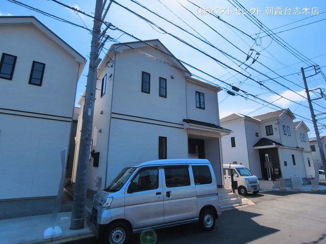 埼玉県新座市石神４丁目の新築戸建て外構写真 2026年3月16日撮影