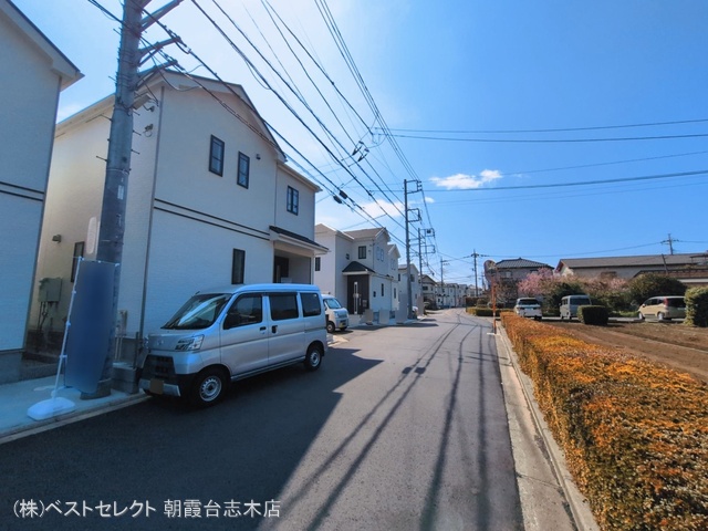 埼玉県新座市石神４丁目の新築戸建て外構写真 2026年3月16日撮影