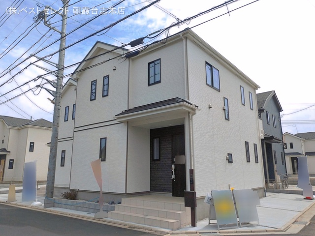 埼玉県新座市石神４丁目の新築戸建て完成写真 2026年4月12日撮影