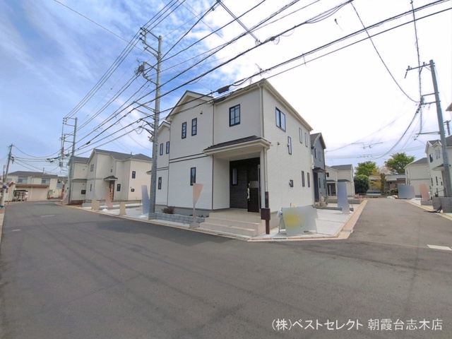 埼玉県新座市石神４丁目の新築戸建て完成写真 2026年4月12日撮影