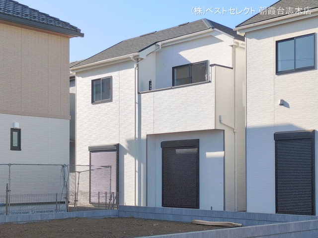 埼玉県新座市石神４丁目の新築戸建て完成写真 2026年2月18日撮影