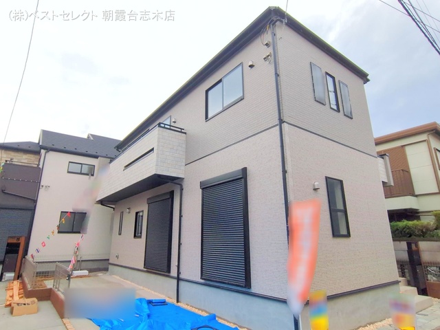 埼玉県志木市柏町２丁目の新築戸建て外構写真 2025年12月24日撮影