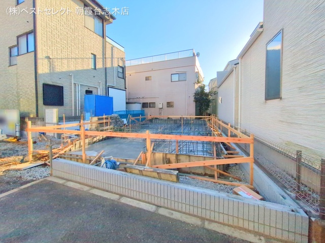 埼玉県朝霞市岡１丁目の新築戸建て基礎写真 2025年12月15日撮影