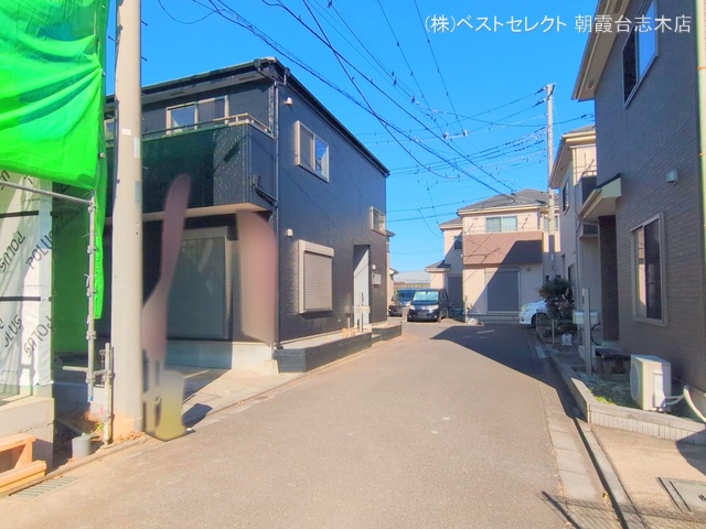 埼玉県新座市片山3丁目の中古戸建て完成写真 2025年11月20日撮影