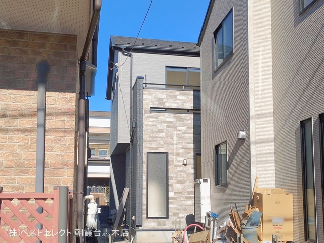 埼玉県志木市幸町１丁目の新築戸建て外構写真 2026年1月7日撮影