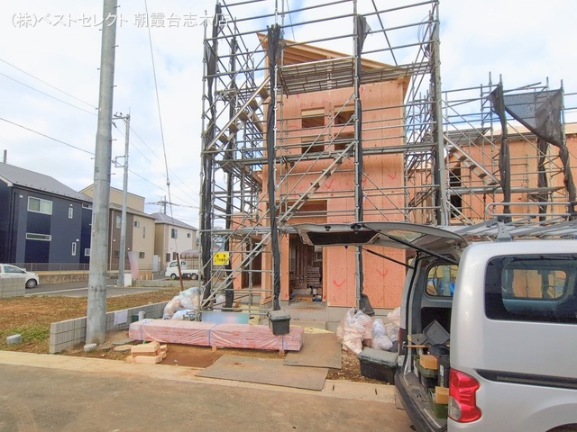 埼玉県朝霞市膝折町３丁目の新築戸建て上棟写真 2026年2月17日撮影