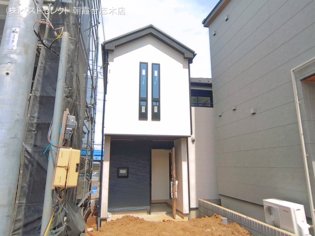 埼玉県朝霞市膝折町３丁目の新築戸建て外構写真 2026年4月8日撮影