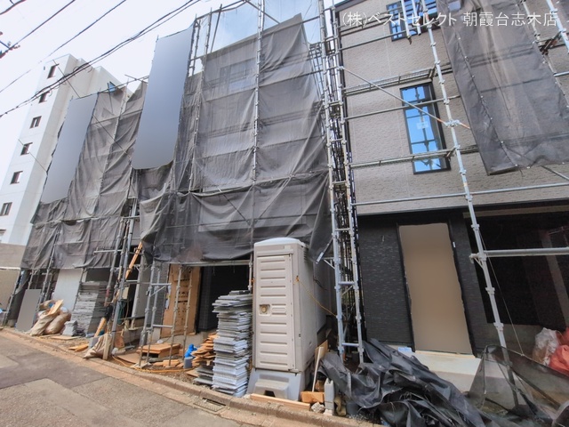 埼玉県朝霞市仲町１丁目の新築戸建てシート写真 2026年3月16日撮影