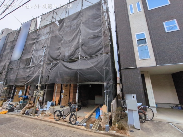 埼玉県朝霞市仲町１丁目の新築戸建てシート写真 2026年3月1日撮影