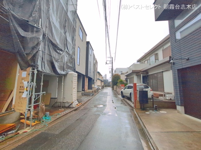 埼玉県朝霞市仲町１丁目の新築戸建て外構写真 2026年3月25日撮影