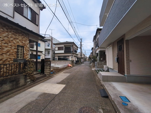 埼玉県新座市新座2丁目の新築戸建て基礎写真 2026年3月5日撮影