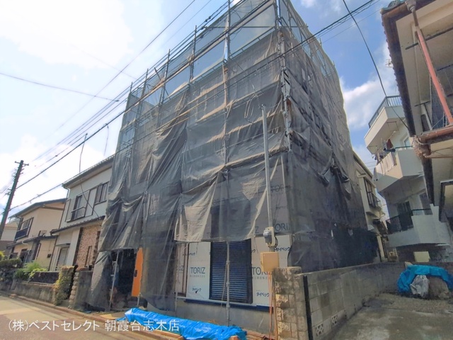 埼玉県新座市新座２丁目の新築戸建てシート写真 2026年3月29日撮影
