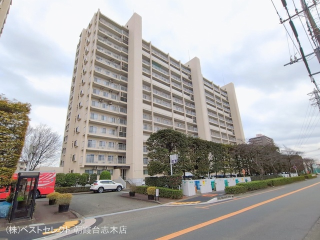 埼玉県志木市館2丁目のマンション『志木ニュータウン中央の森弐番街7号棟』外観写真 2026年2月16日撮影