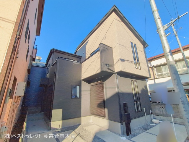 埼玉県志木市中宗岡2丁目の新築戸建て完成写真 2026年2月18日撮影